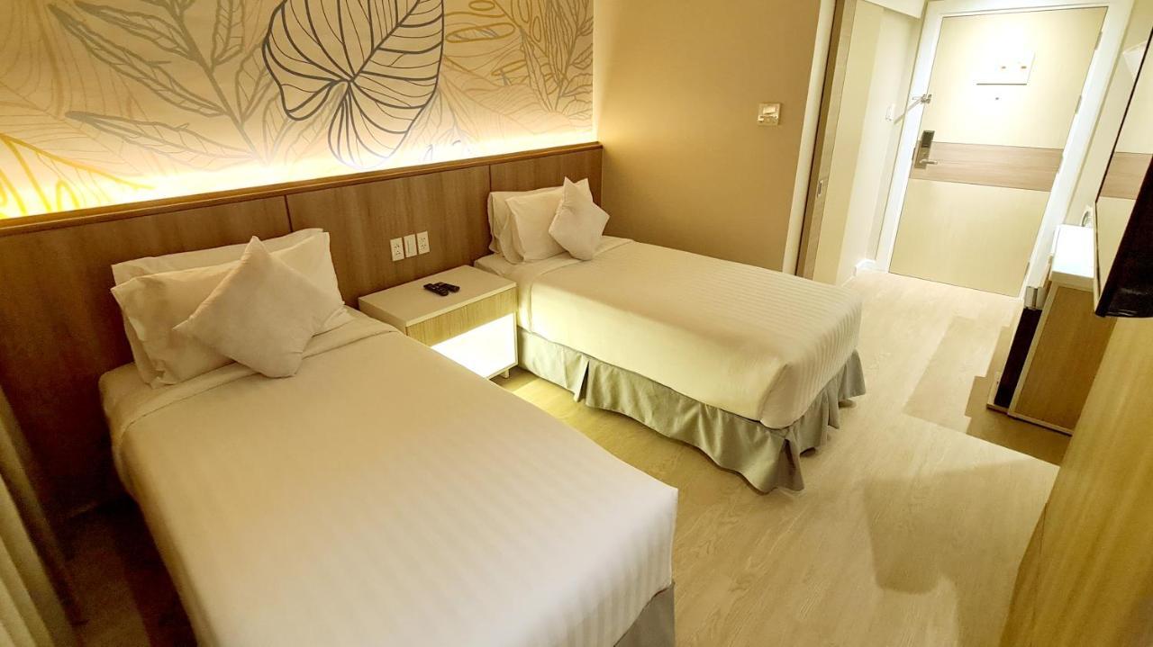 Harolds Hotel Quezon City Kültér fotó